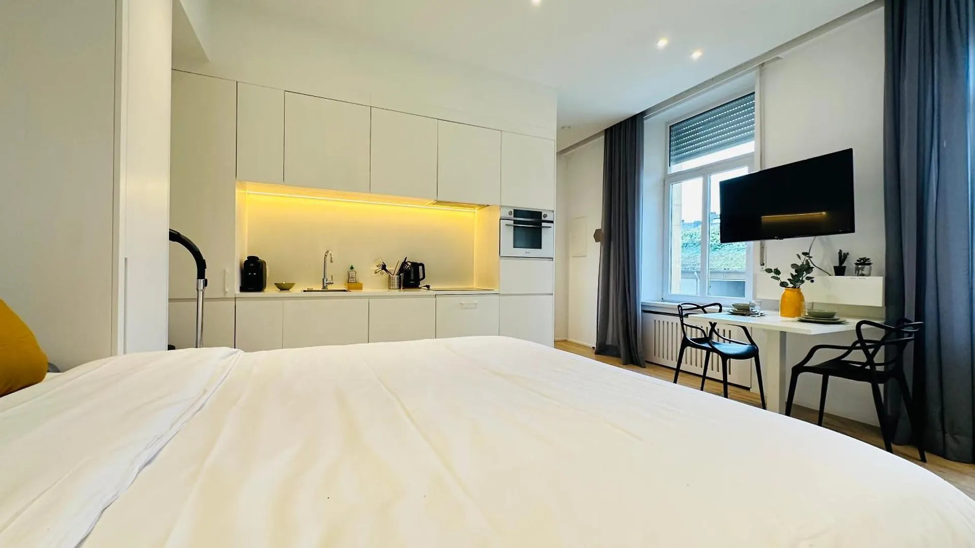 Studio Fischer A La Petrusse 001 Luxembourg By